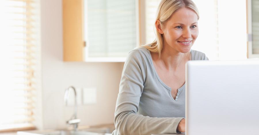 Consejos de supervivencia para las madres Animando el desarrollo de su bebe