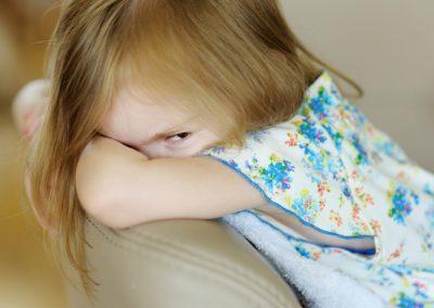 Poner fin a los mordiscos de los niños pequeños – Consejos para los padres