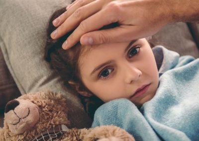 Los signos y síntomas de la meningitis